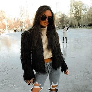 Meet your Posher, Victoria